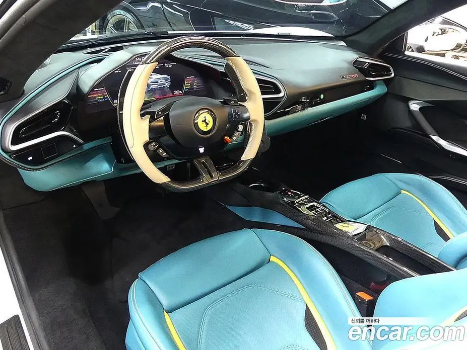 Ferrari 296 2023 3.0 автомат (гидро), фото 7 Ferrari 296 2023 3.0 автомат (гидро), фото 7