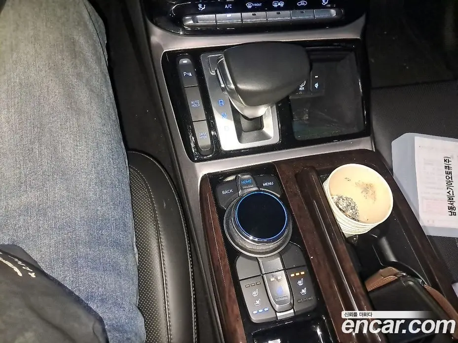 Genesis EQ900 2016 3.8 автомат (гидро), фото 19 Genesis EQ900 2016 3.8 автомат (гидро), фото 19