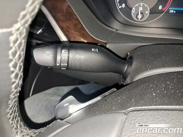 Genesis EQ900 2016 3.8 автомат (гидро), миниатюра 10 Genesis EQ900 2016 3.8 автомат (гидро), миниатюра 10