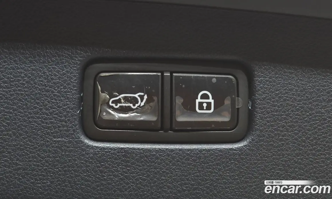 Genesis GV70 2021 2.5 автомат (гидро), фото 18 Genesis GV70 2021 2.5 автомат (гидро), фото 18