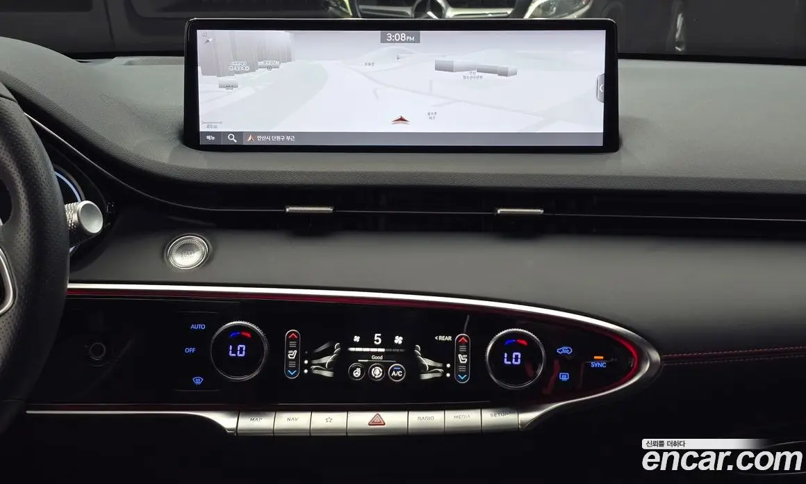Genesis GV70 2021 2.5 автомат (гидро), фото 19 Genesis GV70 2021 2.5 автомат (гидро), фото 19