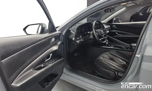 Hyundai Avante 2021 1.6 автомат (гидро), миниатюра 10 Hyundai Avante 2021 1.6 автомат (гидро), миниатюра 10