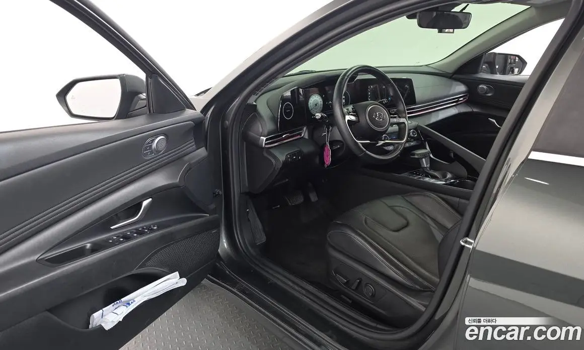 Hyundai Avante 2023 1.6 автомат (гидро), фото 10 Hyundai Avante 2023 1.6 автомат (гидро), фото 10