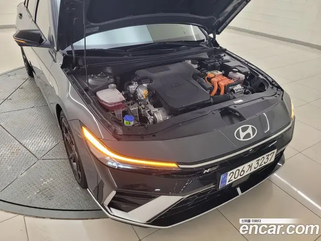 Hyundai Avante 2025 1.6 автомат (гидро), миниатюра 6