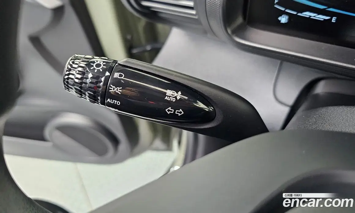 Hyundai Casper 2022 1.0 автомат (гидро), фото 17