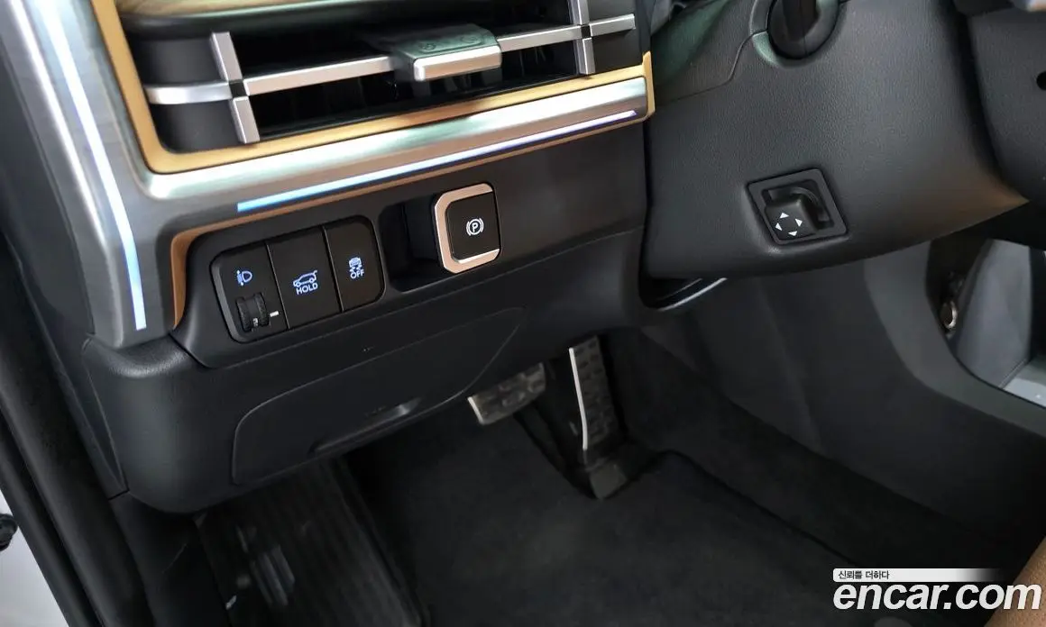 Hyundai Santa Fe 2024 1.6 автомат (гидро), фото 18