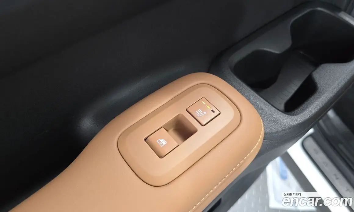 Hyundai Santa Fe 2024 1.6 автомат (гидро), фото 19