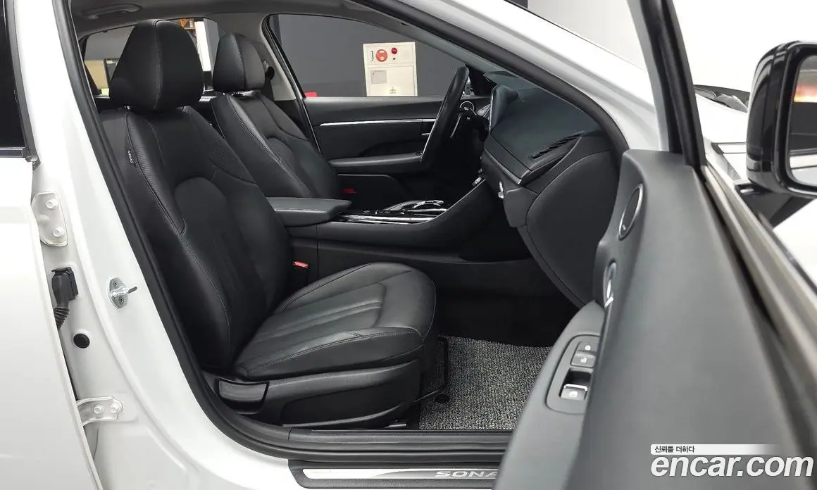 Hyundai Sonata 2019 2.0 автомат (гидро), фото 11 Hyundai Sonata 2019 2.0 автомат (гидро), фото 11