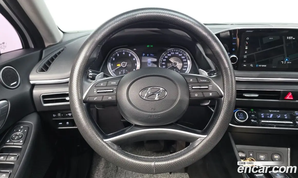 Hyundai Sonata 2019 2.0 автомат (гидро), фото 13 Hyundai Sonata 2019 2.0 автомат (гидро), фото 13