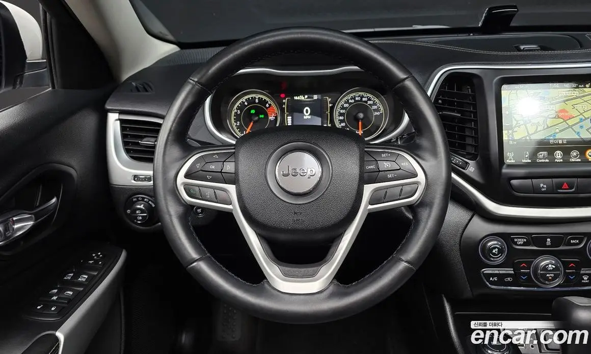 Jeep Cherokee 2017 2.4 автомат (гидро), фото 13