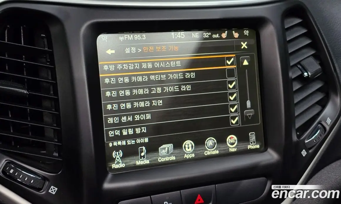 Jeep Cherokee 2017 2.4 автомат (гидро), фото 16