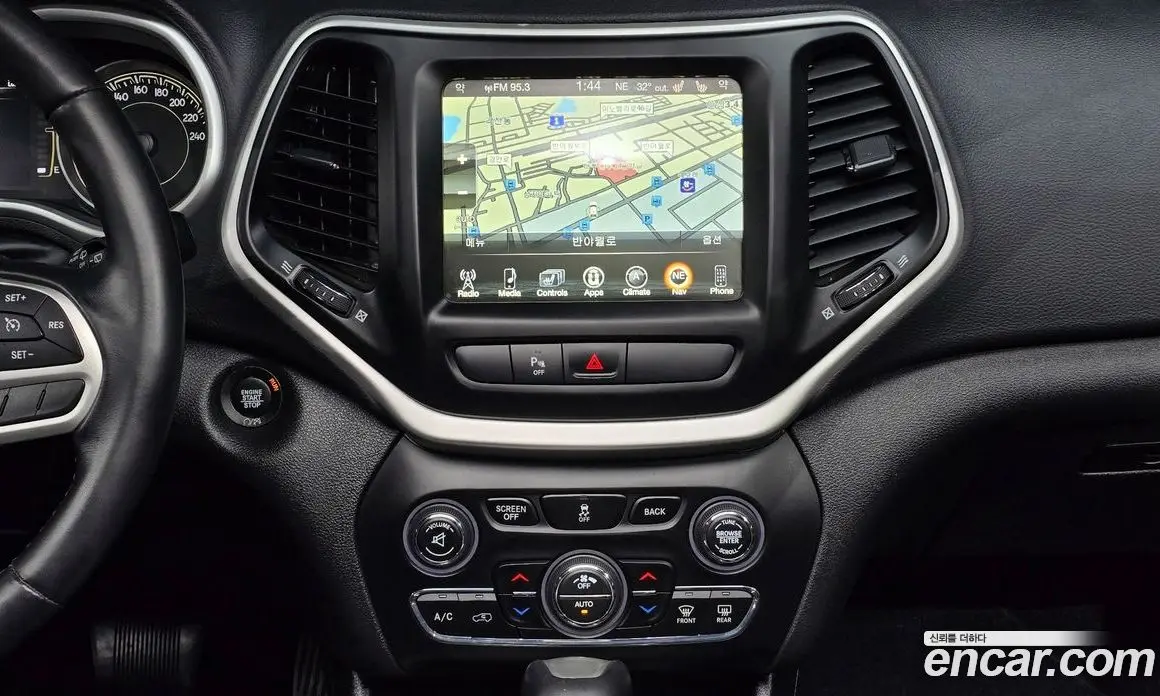 Jeep Cherokee 2017 2.4 автомат (гидро), фото 17