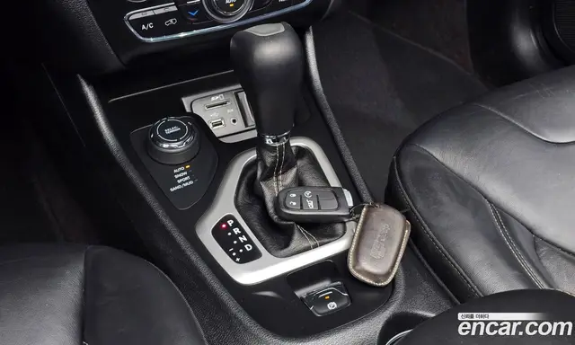 Jeep Cherokee 2017 2.4 автомат (гидро), миниатюра 9