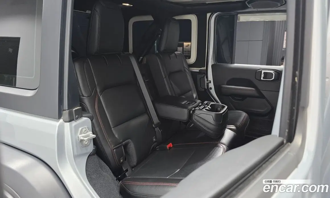 Jeep Wrangler 2022 2.0 автомат (гидро), фото 12