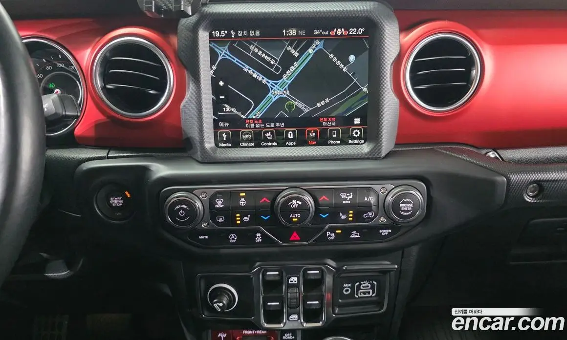 Jeep Wrangler 2022 2.0 автомат (гидро), фото 13