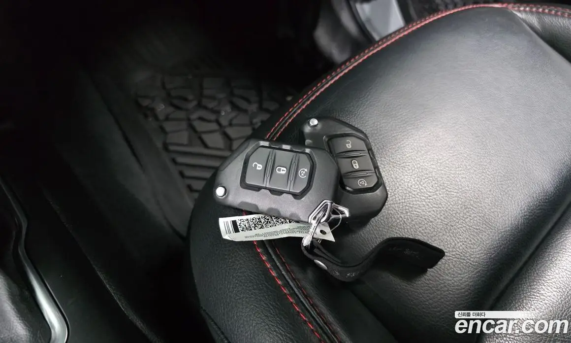 Jeep Wrangler 2022 2.0 автомат (гидро), фото 19