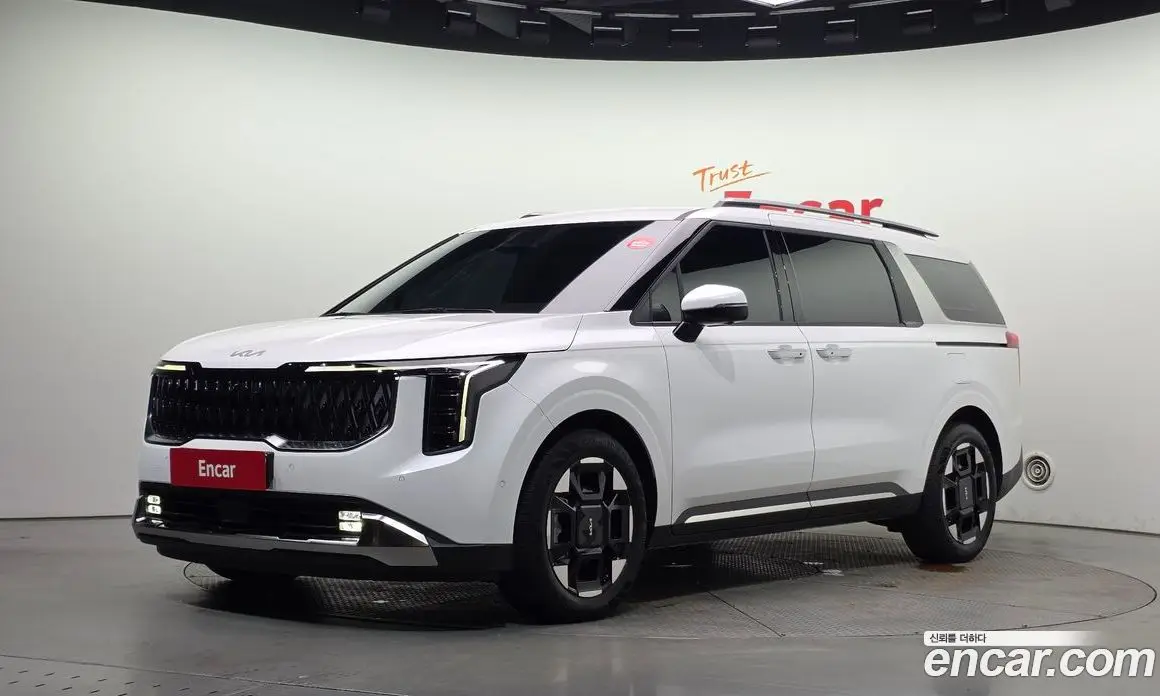 Kia Carnival 2024 1.6 автомат (гидро), фото 1 Kia Carnival 2024 1.6 автомат (гидро), фото 1