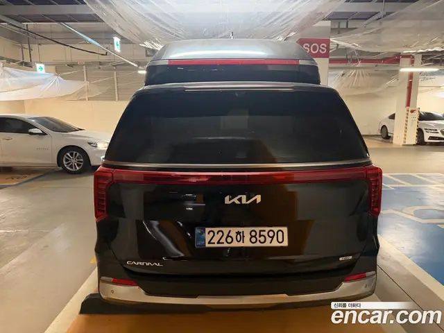 Kia Carnival 2025 1.6 автомат (гидро), миниатюра 8