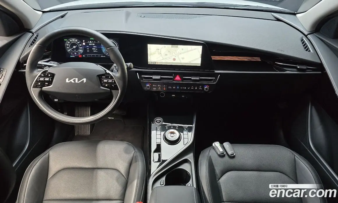 Kia Niro 2023 0.2 автомат (гидро), фото 7 Kia Niro 2023 0.2 автомат (гидро), фото 7