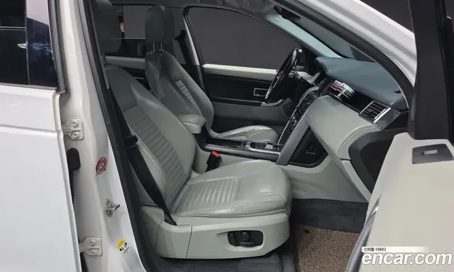 Land Rover Discovery Sport 2016 2.0 автомат (гидро), миниатюра 11