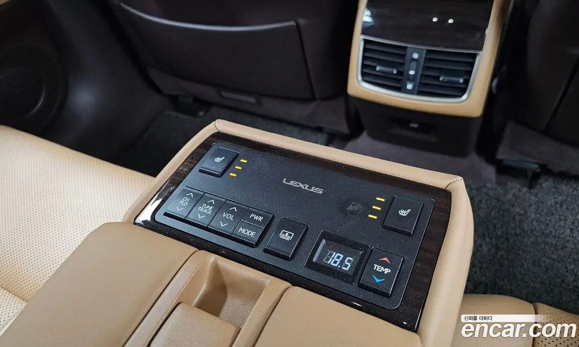 Lexus ES 2018 2.5 автомат (гидро), фото 19