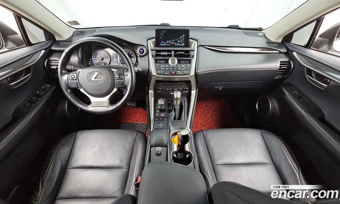 Lexus NX 2017 2.5 автомат (гидро), фото 7