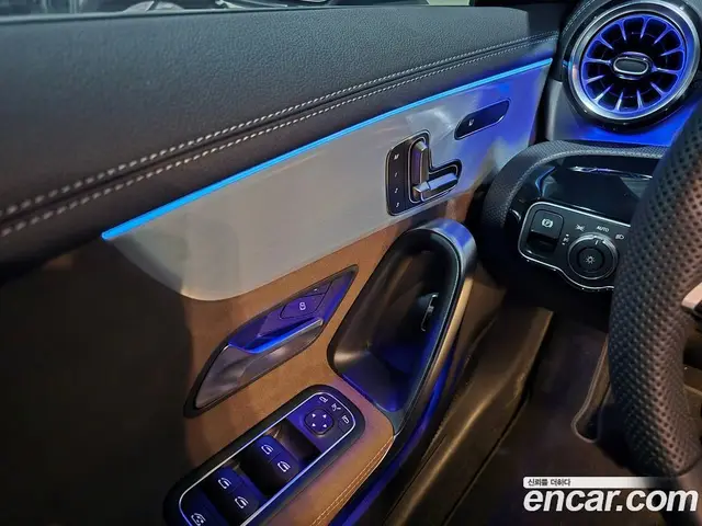 Mercedes-Benz CLA-Class 2025 2.0 автомат (гидро), миниатюра 9 Mercedes-Benz CLA-Class 2025 2.0 автомат (гидро), миниатюра 9
