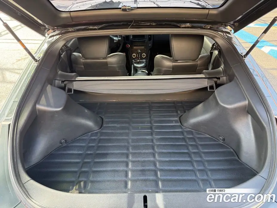 Nissan 370Z 2010 3.7 автомат (гидро), фото 18