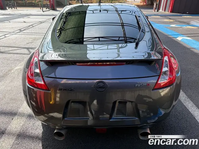 Nissan 370Z 2010 3.7 автомат (гидро), миниатюра 4