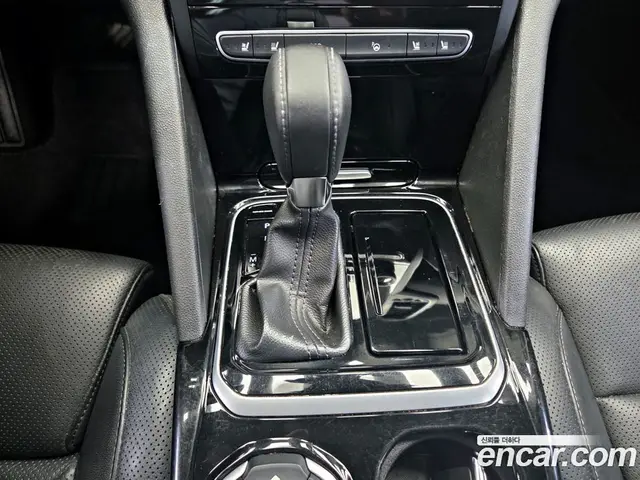 Renault (Samsung) SM6 2017 2.0 автомат (гидро), миниатюра 9 Renault (Samsung) SM6 2017 2.0 автомат (гидро), миниатюра 9
