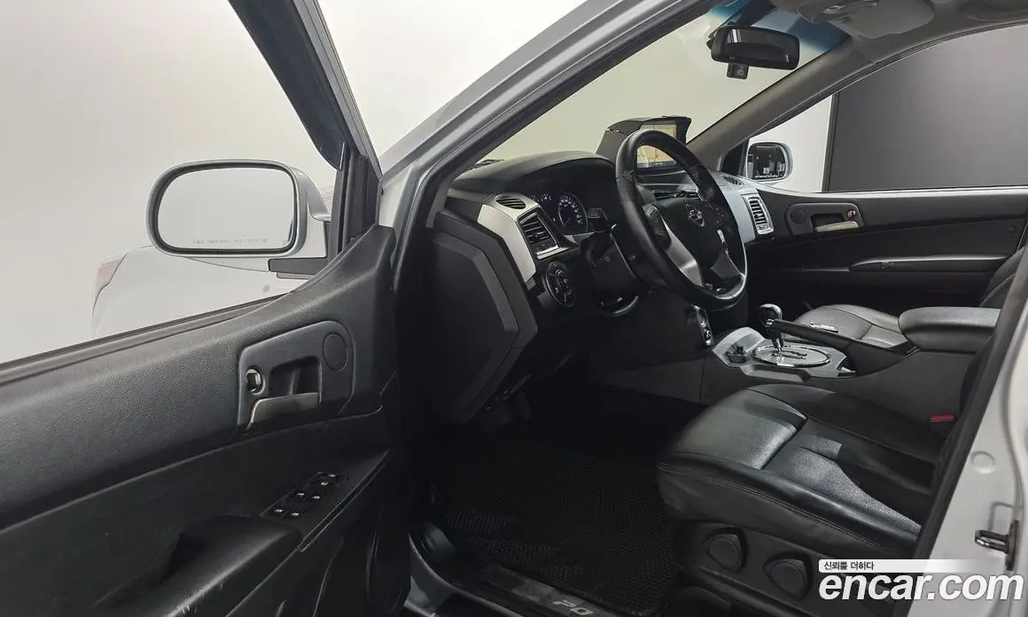 SsangYong Korando 2016 2.0 автомат (гидро), фото 11