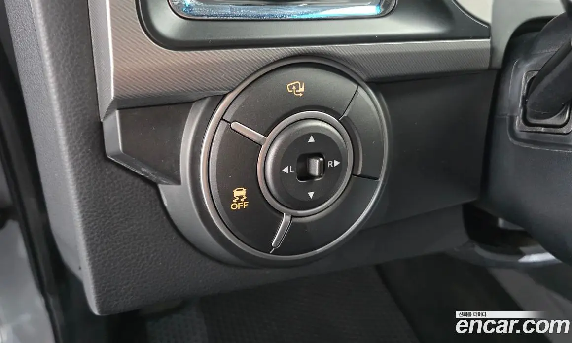 SsangYong Korando 2016 2.0 автомат (гидро), фото 13
