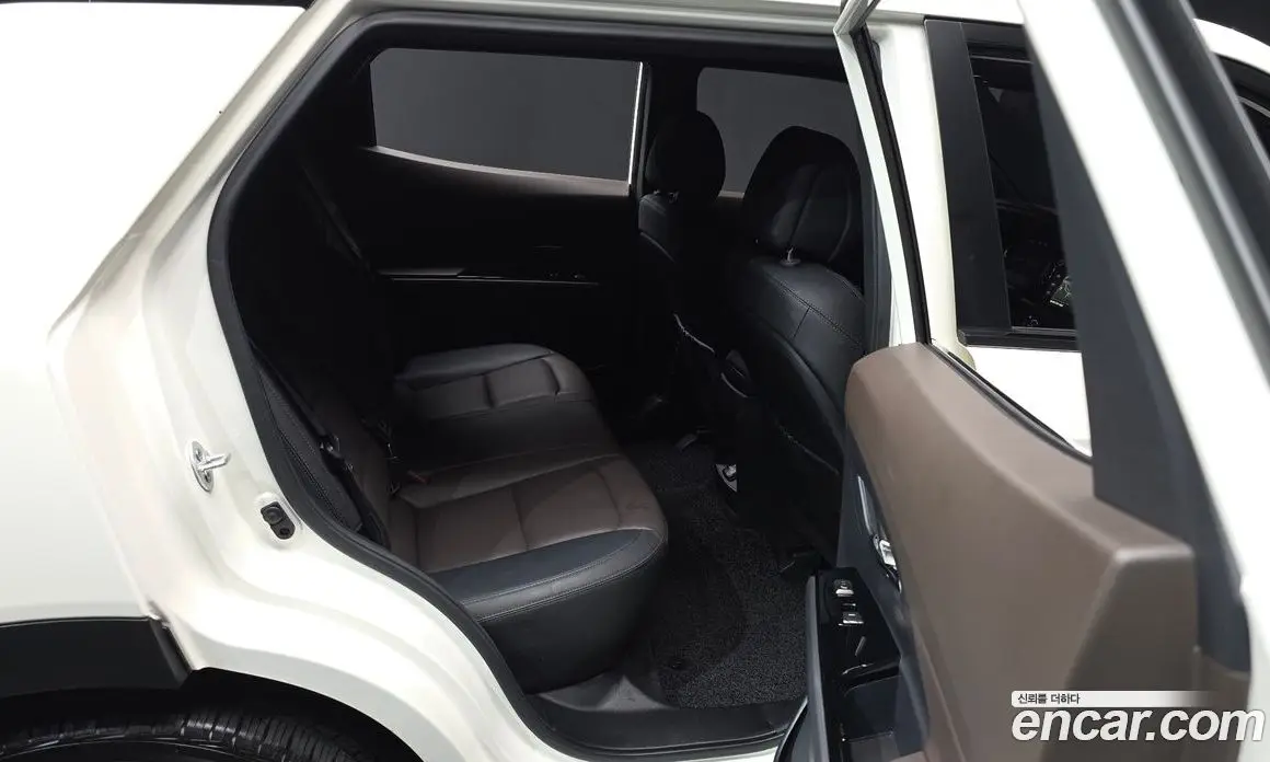 SsangYong Korando 2019 1.6 автомат (гидро), фото 12