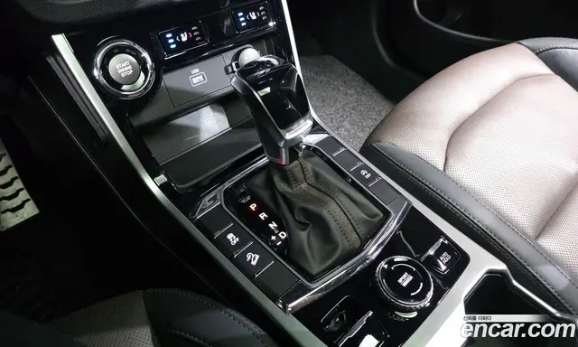 SsangYong Korando 2019 1.6 автомат (гидро), миниатюра 9