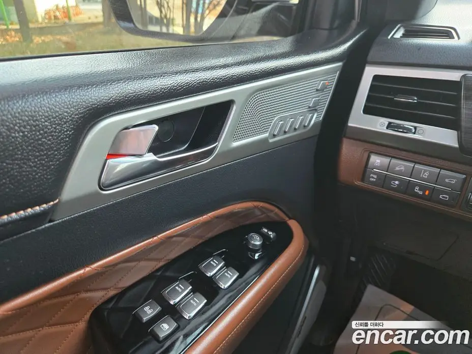 SsangYong Rexton 2017 2.2 автомат (гидро), фото 10 SsangYong Rexton 2017 2.2 автомат (гидро), фото 10