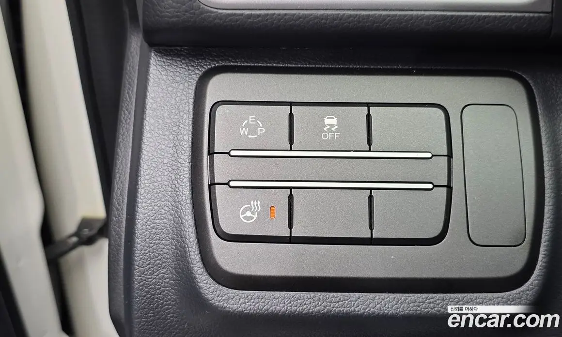 SsangYong TIBOLI 2016 1.6 автомат (гидро), фото 13