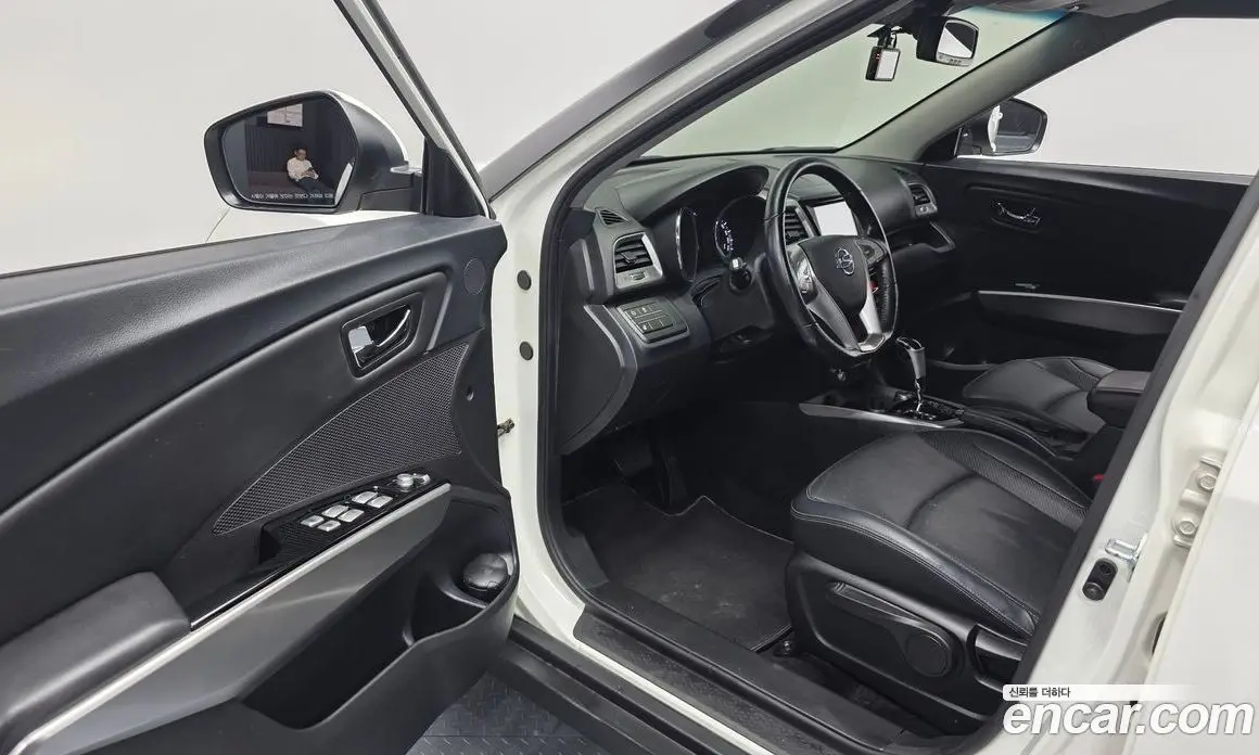 SsangYong TIBOLI 2016 1.6 автомат (гидро), фото 10