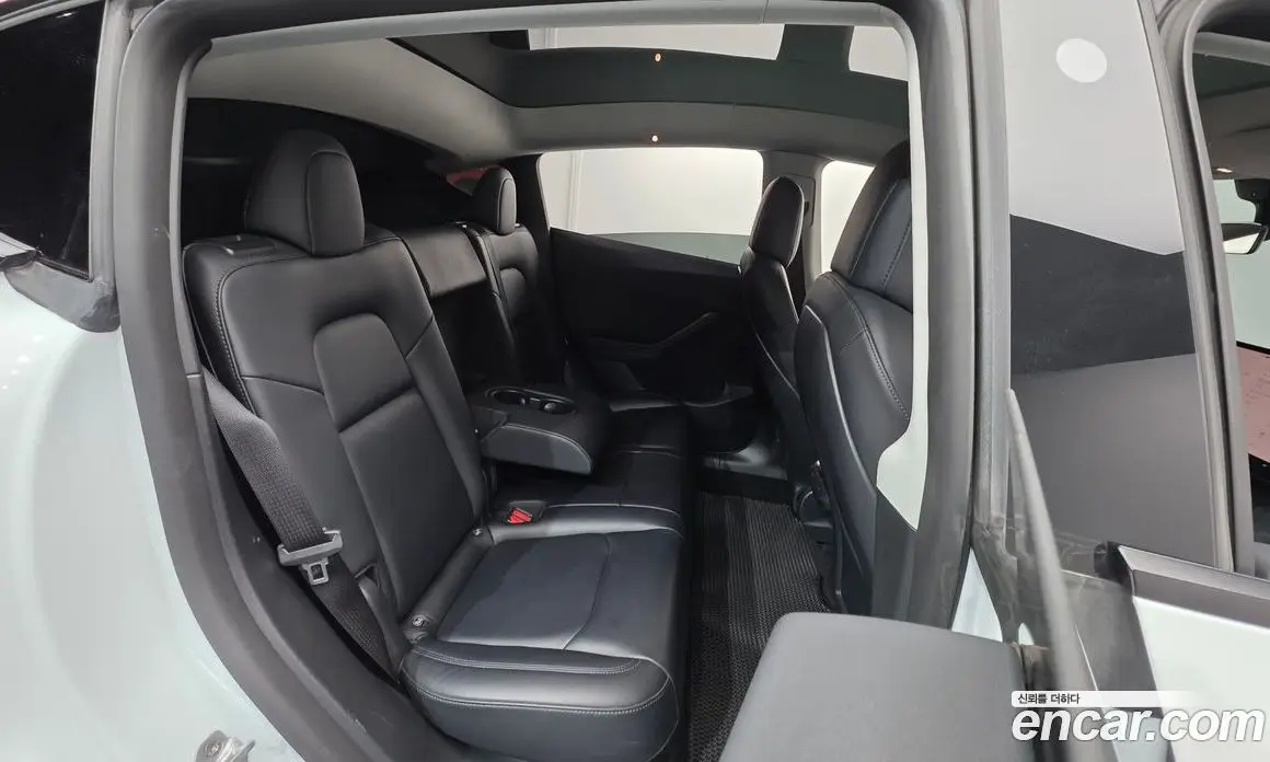 Tesla Model Y 2022 0.2 автомат (гидро), фото 18 Tesla Model Y 2022 0.2 автомат (гидро), фото 18