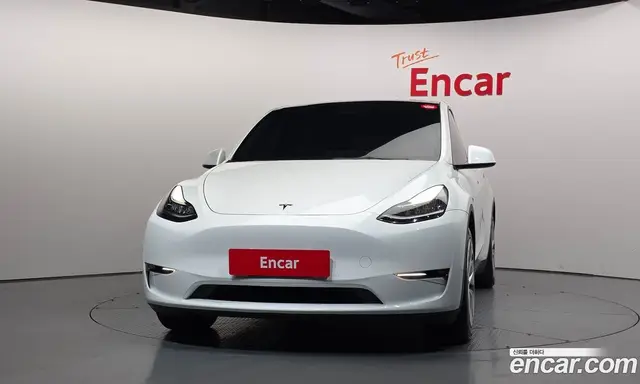 Tesla Model Y 2022 0.2 автомат (гидро), миниатюра 3 Tesla Model Y 2022 0.2 автомат (гидро), миниатюра 3