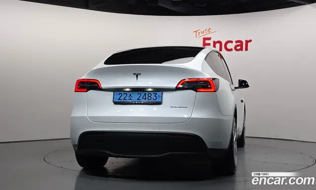 Tesla Model Y 2022 0.2 автомат (гидро), миниатюра 4 Tesla Model Y 2022 0.2 автомат (гидро), миниатюра 4