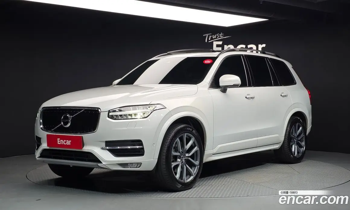 Volvo XC90 2018 2.0 автомат (гидро), фото 1 Volvo XC90 2018 2.0 автомат (гидро), фото 1
