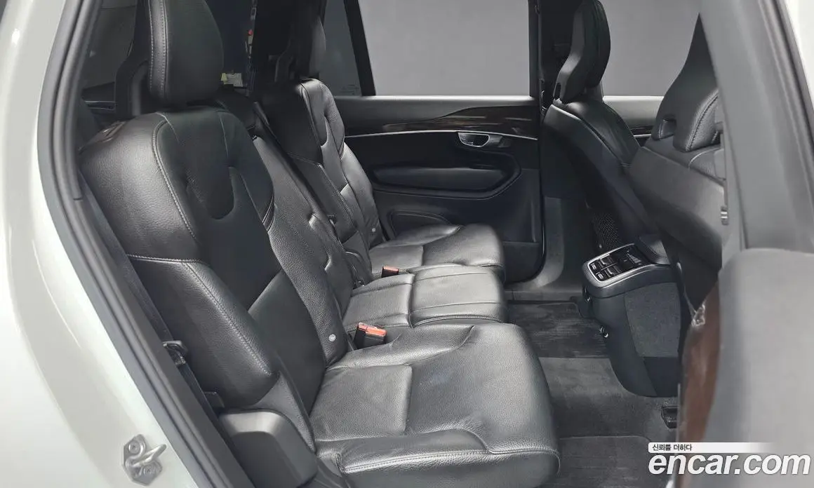 Volvo XC90 2018 2.0 автомат (гидро), фото 11 Volvo XC90 2018 2.0 автомат (гидро), фото 11
