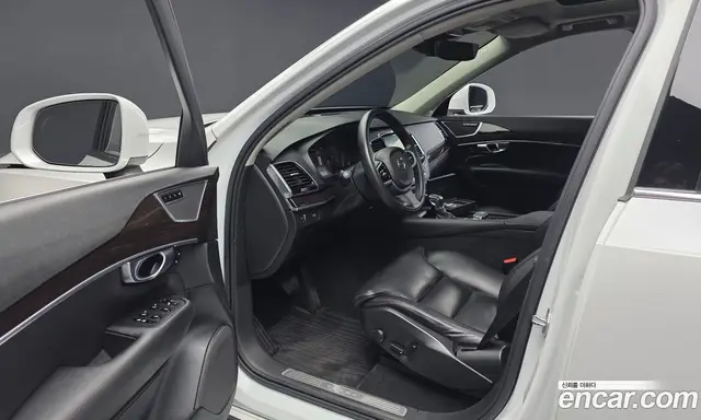 Volvo XC90 2018 2.0 автомат (гидро), миниатюра 10 Volvo XC90 2018 2.0 автомат (гидро), миниатюра 10