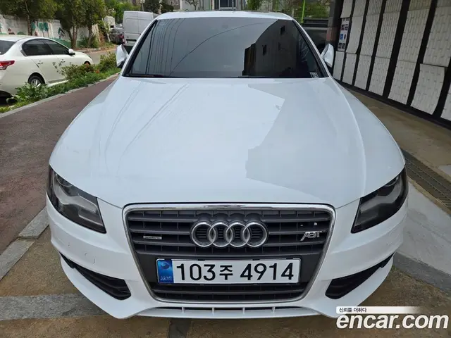 Audi A4 2011 2.0 автомат (гидро), миниатюра 2 Audi A4 2011 2.0 автомат (гидро), миниатюра 2