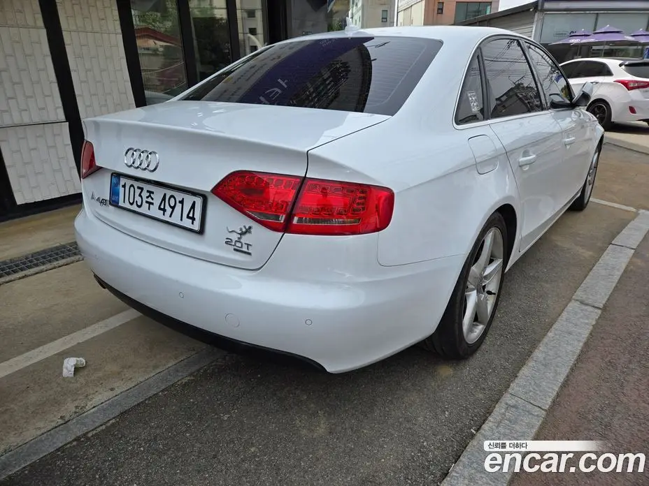 Audi A4 2011 2.0 автомат (гидро), фото 11 Audi A4 2011 2.0 автомат (гидро), фото 11