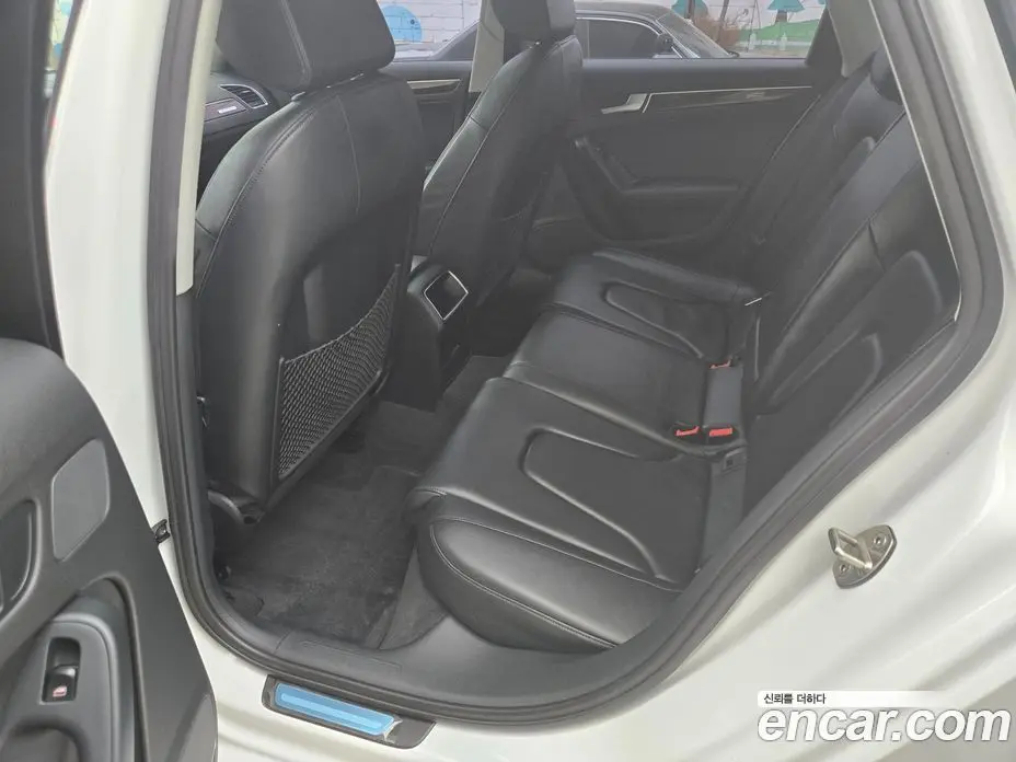 Audi A4 2011 2.0 автомат (гидро), фото 16 Audi A4 2011 2.0 автомат (гидро), фото 16
