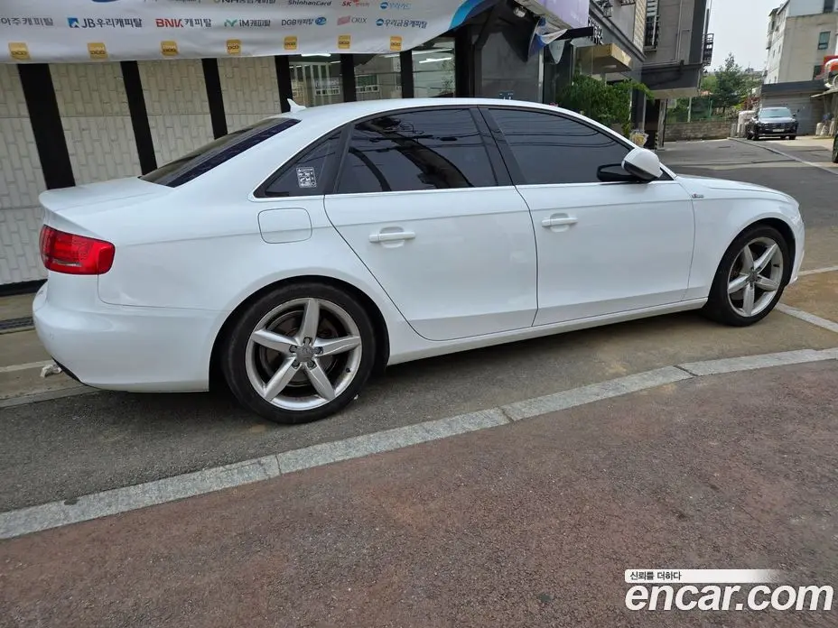 Audi A4 2011 2.0 автомат (гидро), фото 4 Audi A4 2011 2.0 автомат (гидро), фото 4