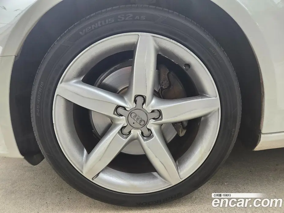 Audi A4 2011 2.0 автомат (гидро), фото 5 Audi A4 2011 2.0 автомат (гидро), фото 5