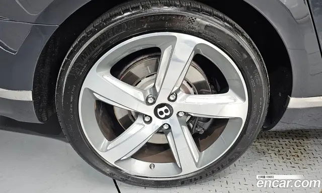 Bentley Mulsanne 2015 6.8 автомат (гидро), миниатюра 5