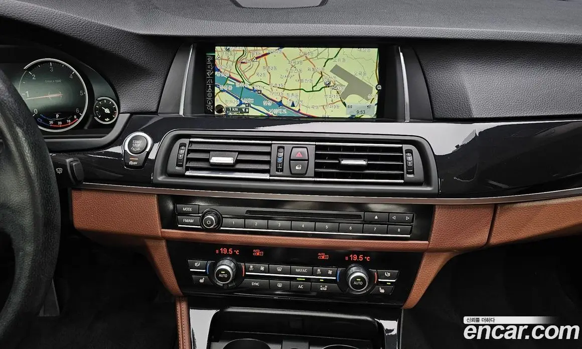 BMW 5 серия 2014 2.0 автомат (гидро), фото 14 BMW 5 серия 2014 2.0 автомат (гидро), фото 14